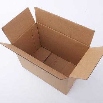 产品详情:东莞市胜润包装材料有限公司是一家专业生产,销售各类:纸箱